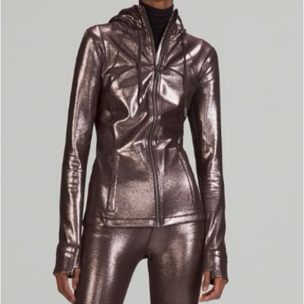 *NWT*Lululemon Hooded Define Jacket *Shine